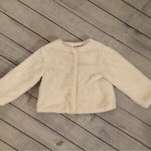 Jacadi Girls White Fluff Jacket, Sz. 6T, White, 2 Snaps, EUC!